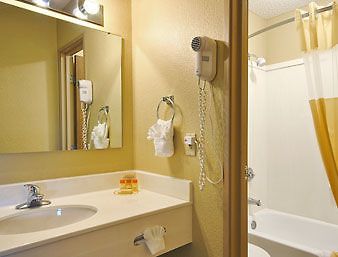 Days Inn Salt Lake City/Airport Екстериор снимка